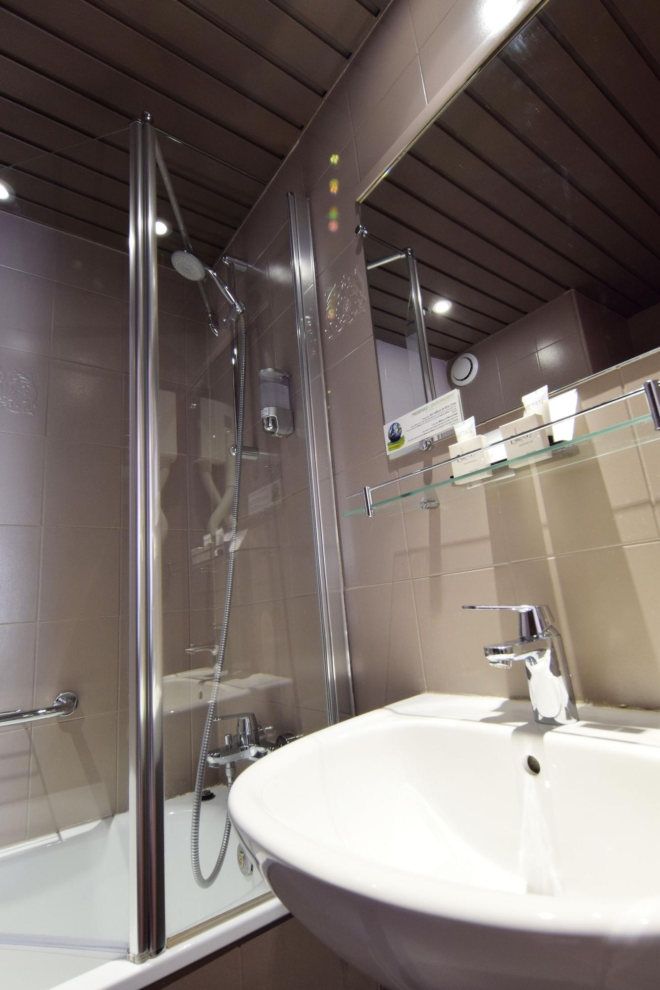 Hotel Alyss Saphir Cambronne Eiffel Paris Exterior foto